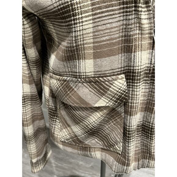 NWT Beach Lunch Lounge Brown Plaid Flannel Shacket Shirt Zip Jacket Womens Small - Picture 4 of 12